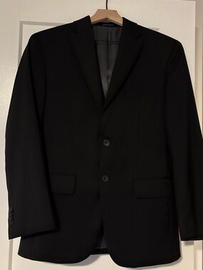 Kenneth Cole Men's Black Notch Lapel Two-Button Blazer